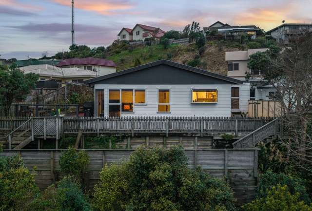 Prime Location, Modern Comfort – Snap This Up!