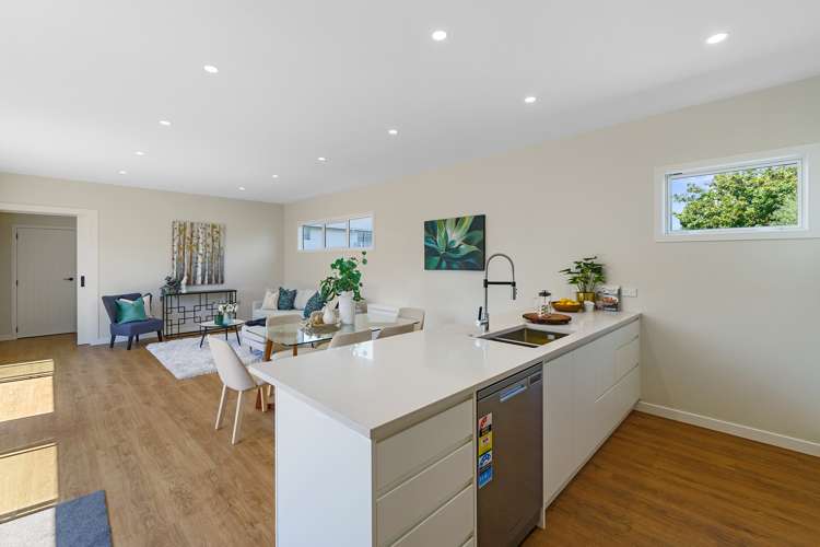 6a Bolton Street Blockhouse Bay_7