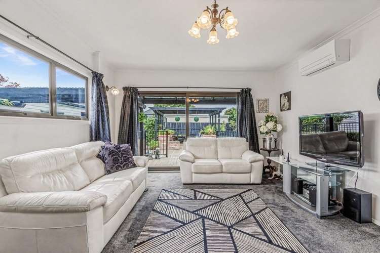 18 Godwin Crescent College Estate_13