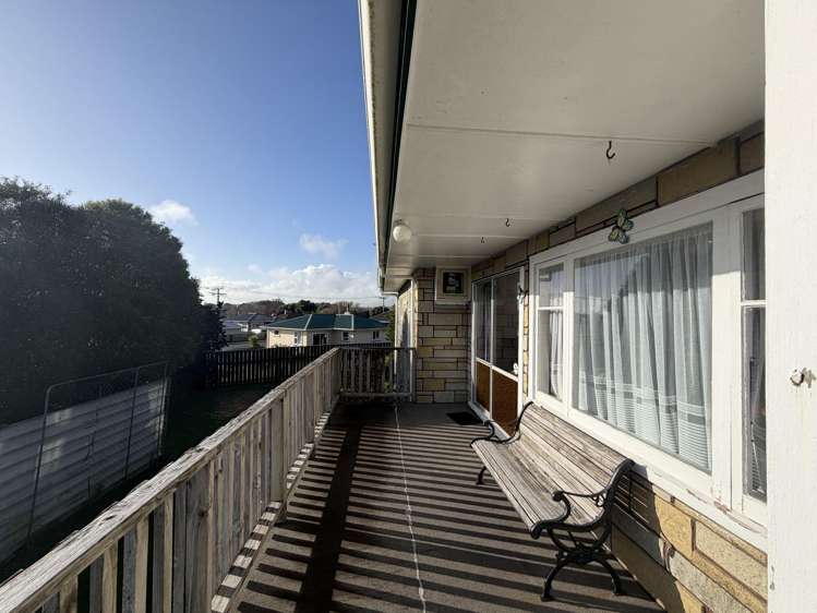 5 Raleigh Street Waitara_24