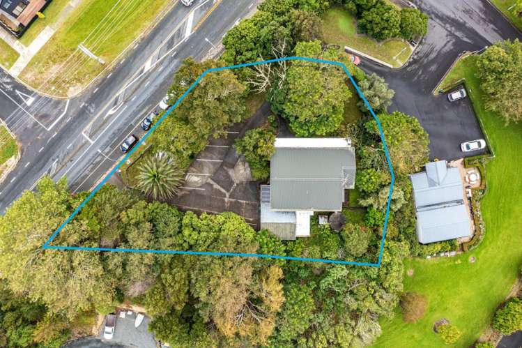 2157 East Coast Road Stillwater_23