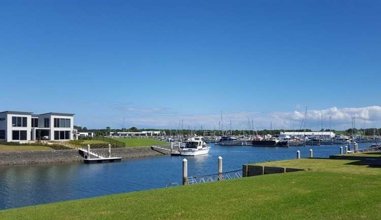 7 Lanyard Place One Tree Point_2