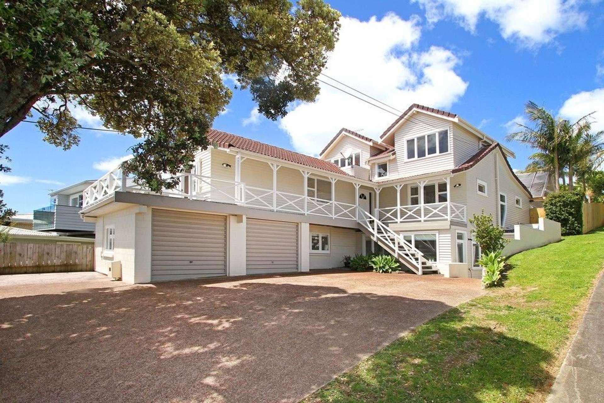 586 Beach Road Rothesay Bay_0