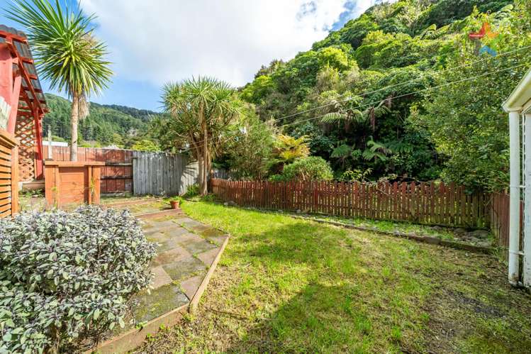 58 Lees Grove Wainuiomata_19