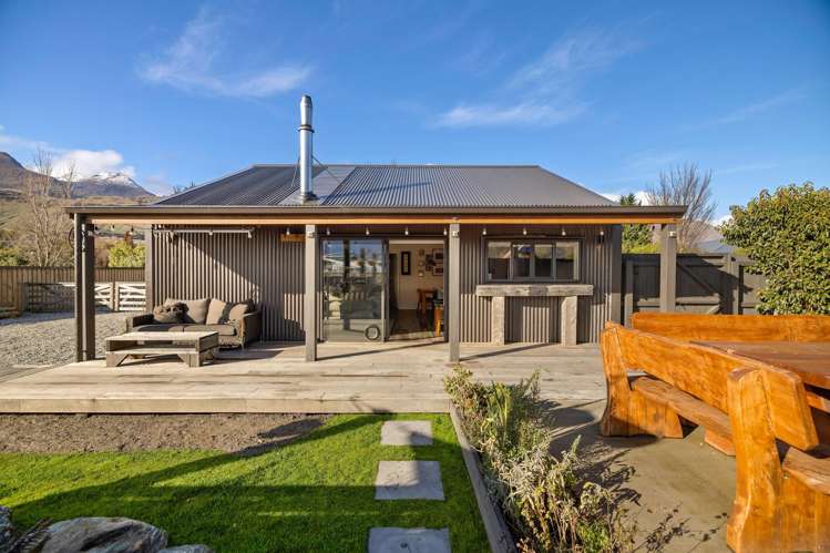 16 Lochburn Avenue_0