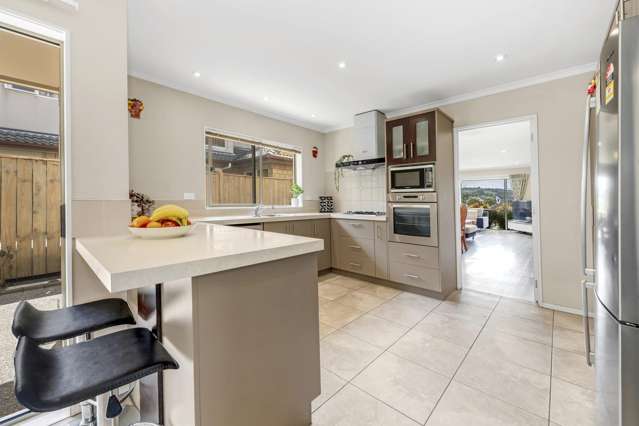 21 Speyside Crescent Flat Bush_4