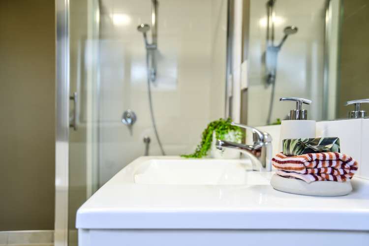 49 Thomas Road Huntington_13