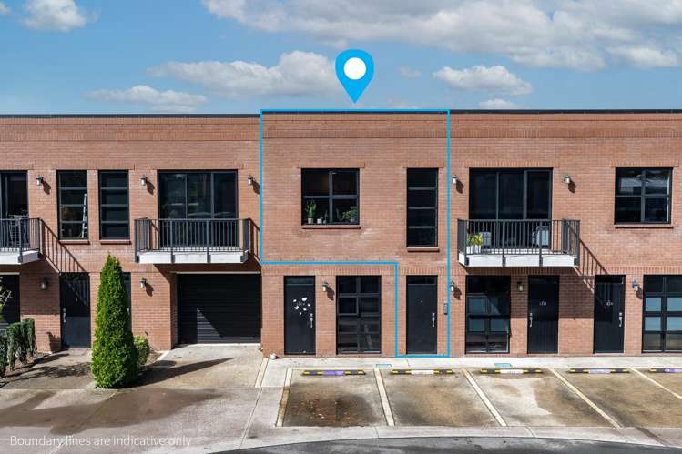 104/4 Village Quarter Lane_0