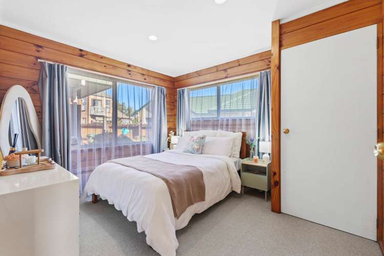 25 Muirfield Street Wattle Downs_11