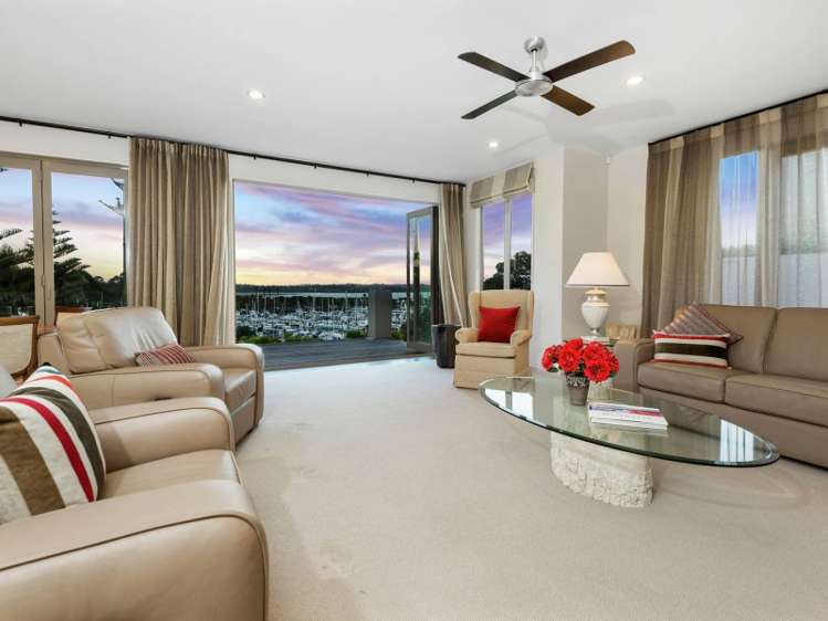 83 Pine Harbour Parade Beachlands_6