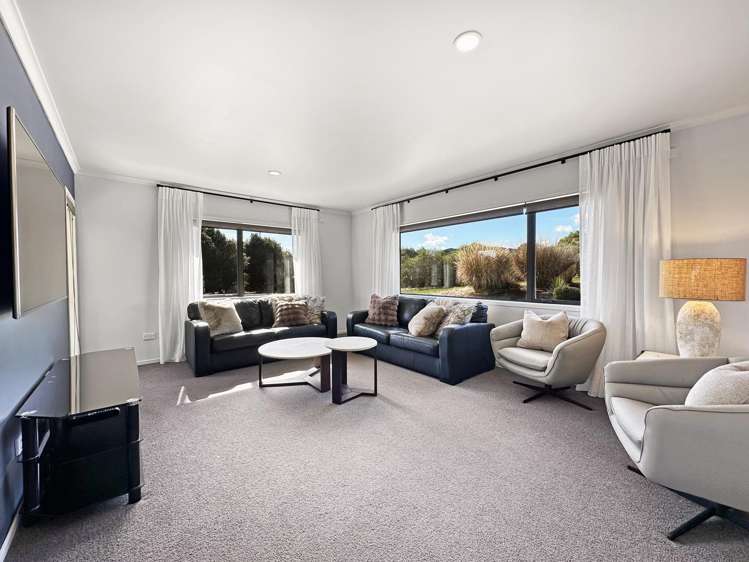12 Lacebark Drive Kinloch_11