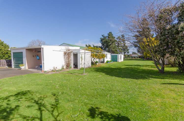 8 Grey Street Martinborough_19