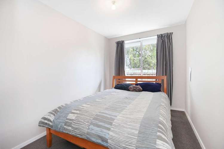 2a/565 Ferry Road Woolston_6