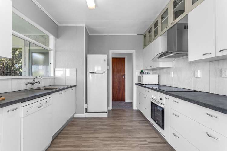 2-8 Kupe Street_5