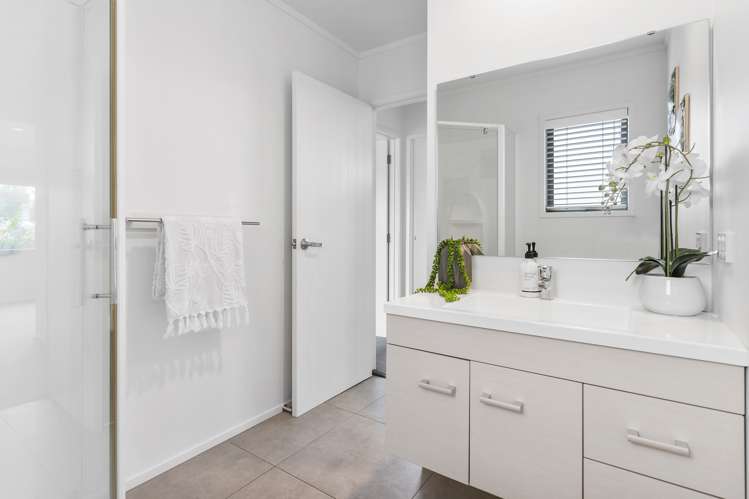 408 Linton Crescent Whangamata_16