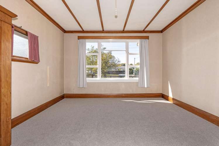 14 De Lautour Road Kaiti_6