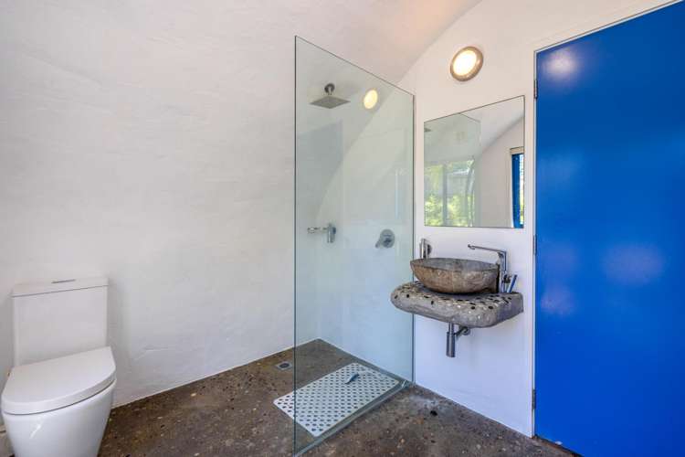 498 Sea View Road Onetangi_21