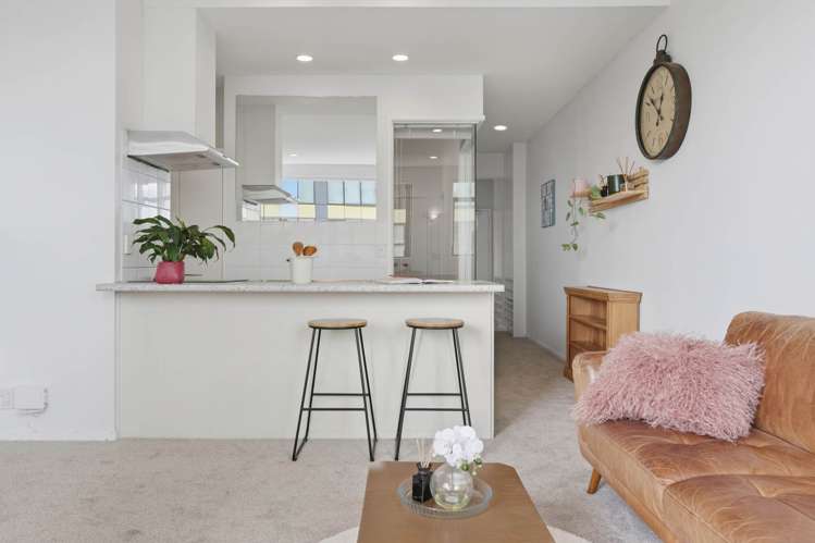 4D/105 Anzac Avenue_4