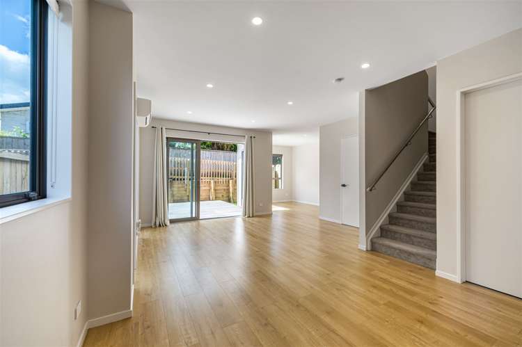 71c Glenmore Road Sunnyhills_7