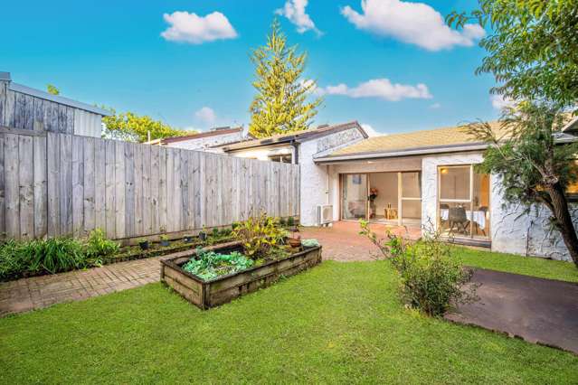 3/550 Glenfield Road Glenfield_2