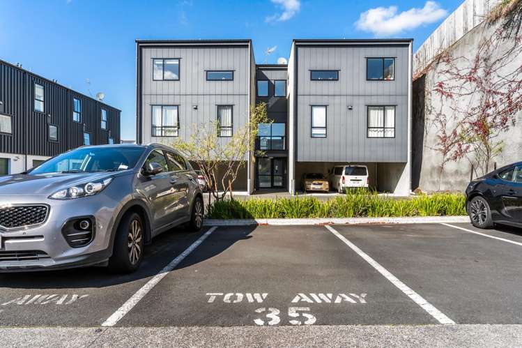 12 Tahuhu Road Mount Wellington_16