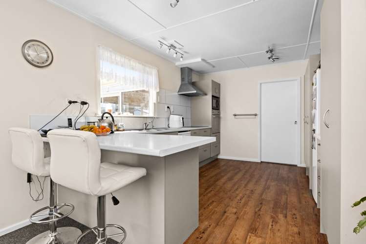 51 Railway Road Whakatu_5