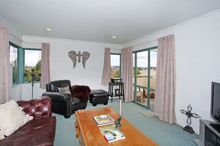 3 Graham Tagg Close Pahurehure_5