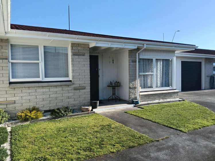 2/304 Nelson Street South_0