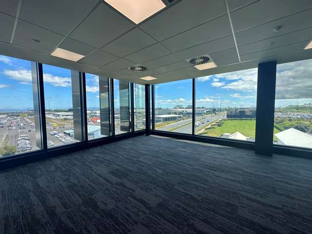 Part Level 4/6 Leonard Isitt Drive Mangere_2