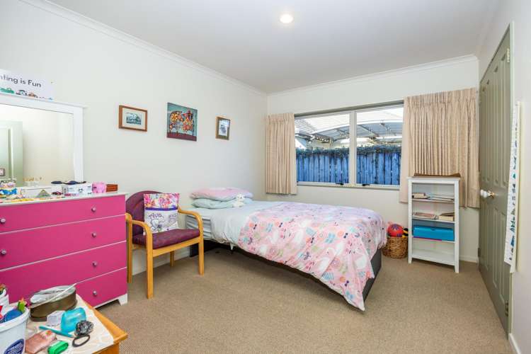 15 Roderick Place Rototuna_22