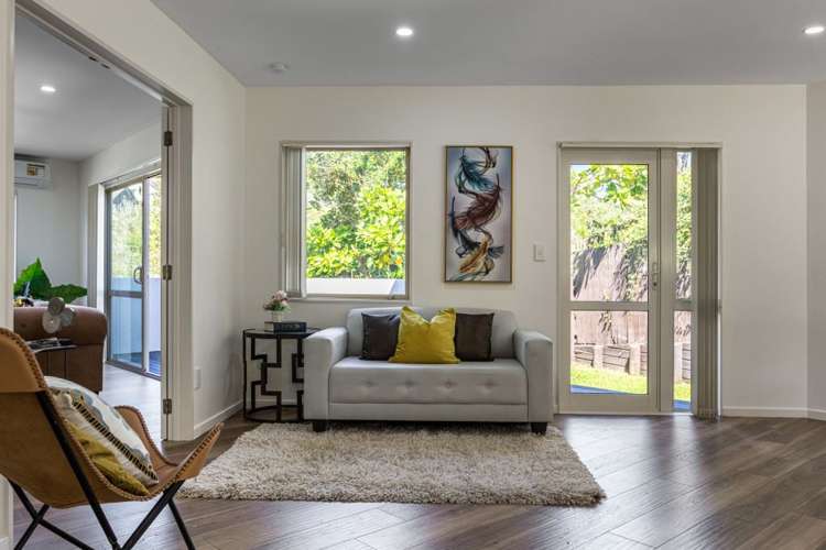 24 Langana Avenue Browns Bay_11