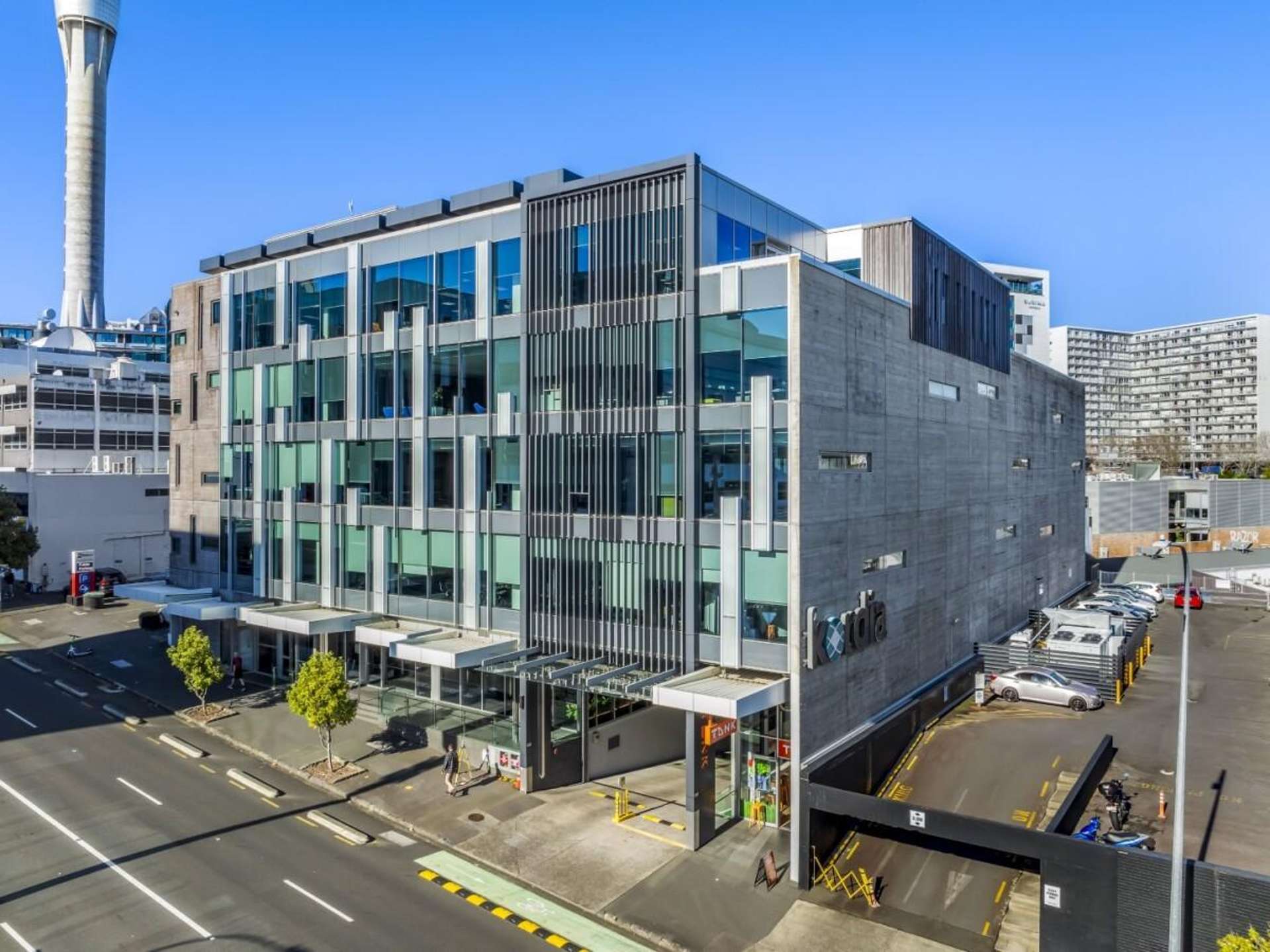 162 Victoria Street West City Centre_0