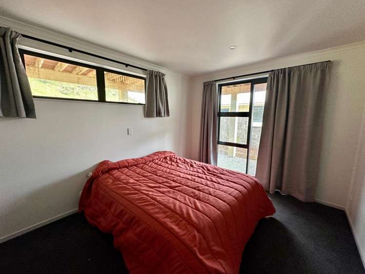 4 Horncastle Crescent Little Wanganui_12