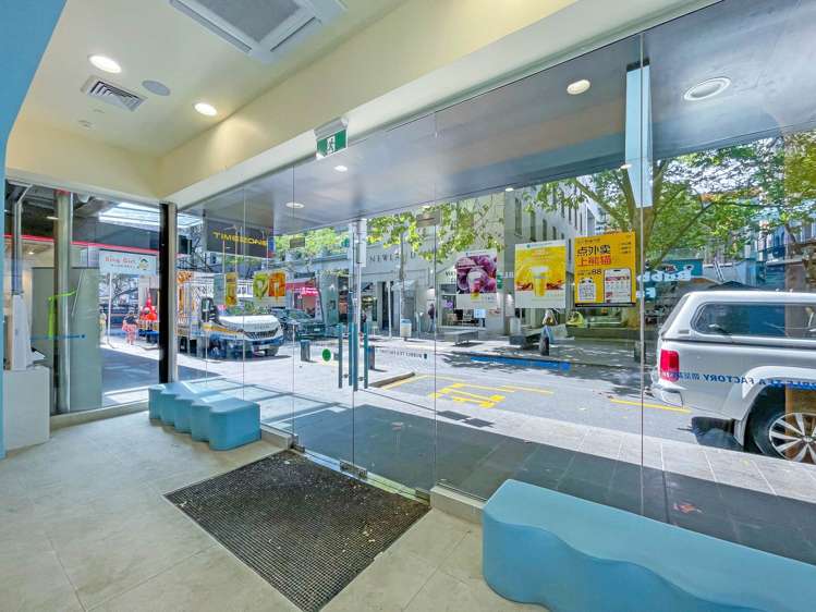 Shop D/33 Lorne Street City Centre_9