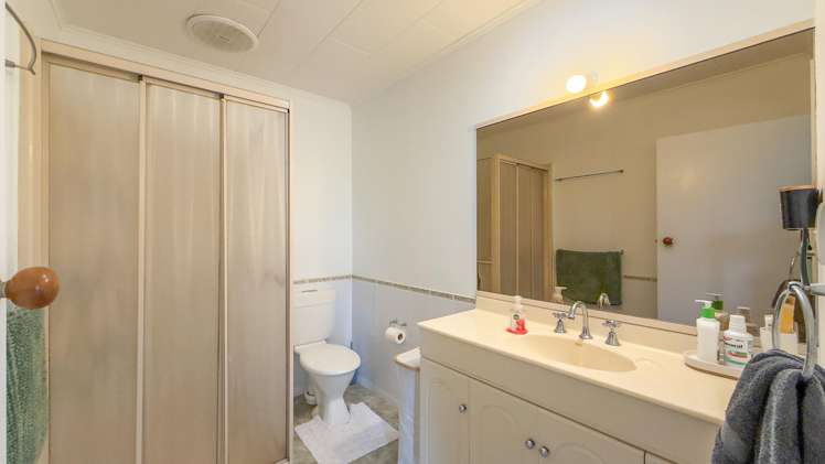 376 State Highway 25 Waitakaruru_12