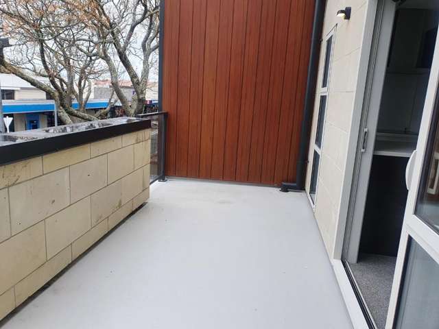 Unit 102/124 lot 27/130-164 Commerce Street 1067_3