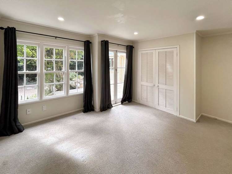 182 Woodlands Park Road Titirangi_19