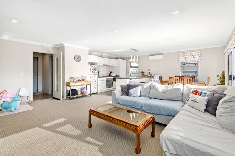 15 Speldhurst Grove Stokes Valley_5