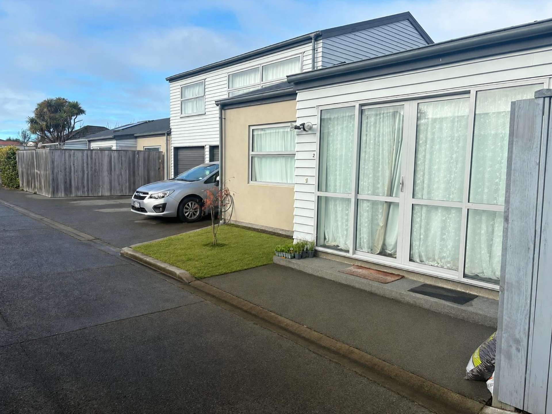 2/172 Geraldine Street Edgeware_0