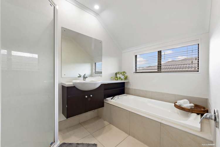 16 Heidi Crescent Flat Bush_10