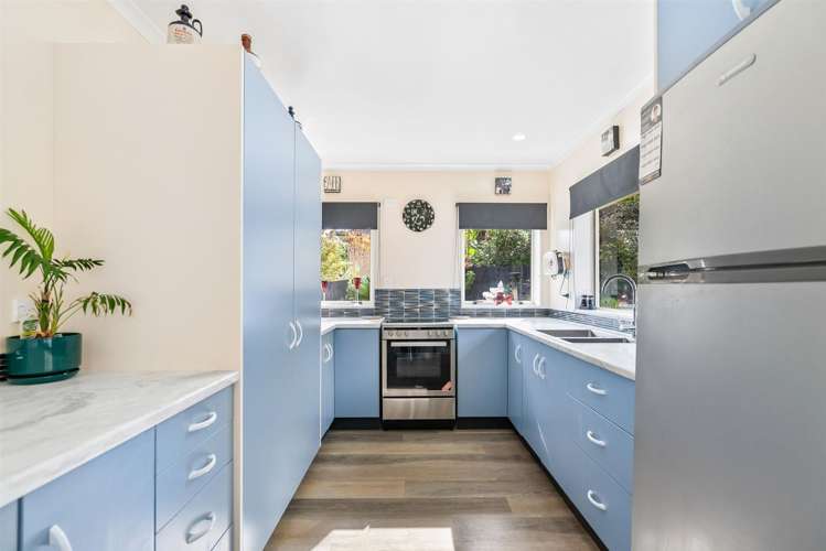 19 Ridgeway Drive Te Kamo_11