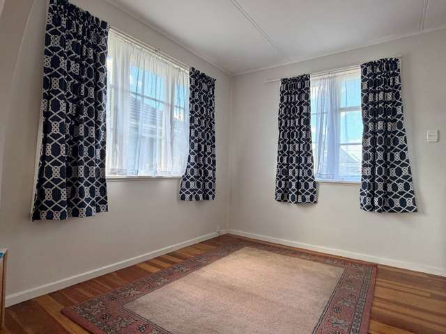 20 Ropata Avenue Pt England_2