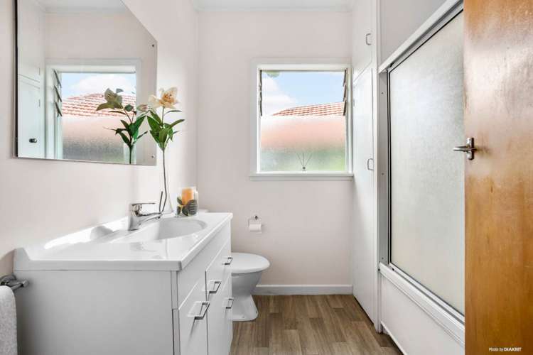 97 Sylvan Avenue Northcote_9