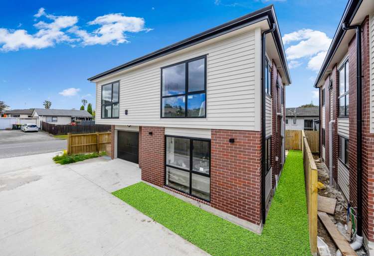 2/30 Sharland Avenue_0