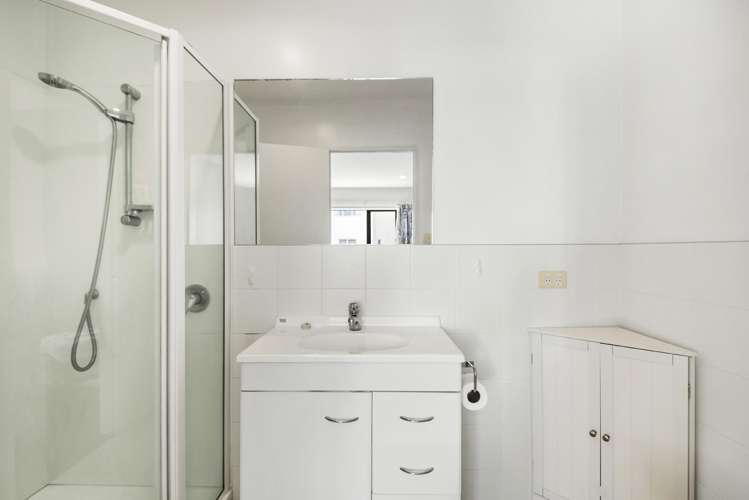 42/22 Northcross Drive Oteha_13