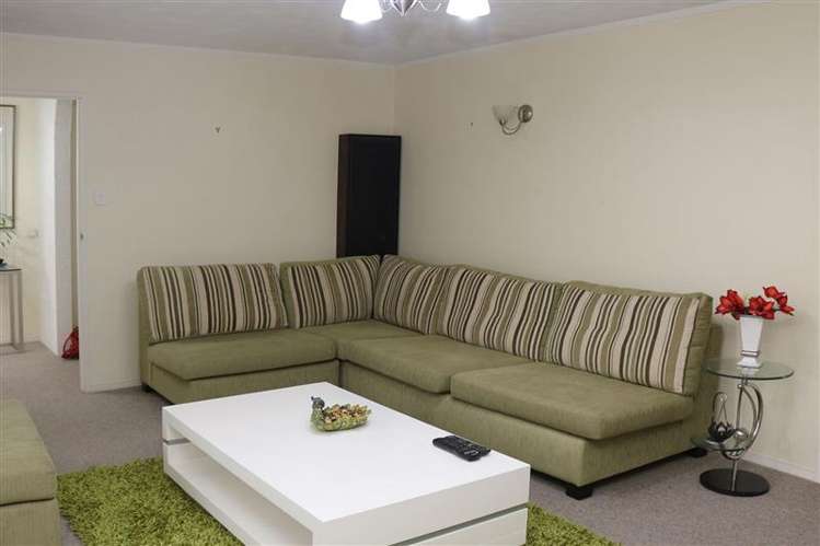 19a Totara Crescent Woburn_5