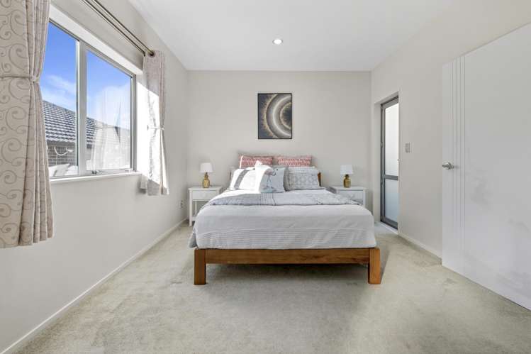 38 Clady Drive Flat Bush_8
