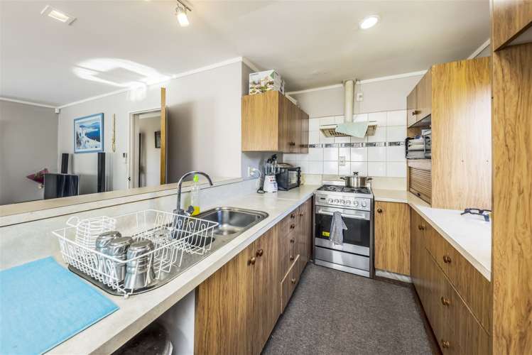 2/90 Jellicoe Road Manurewa_6