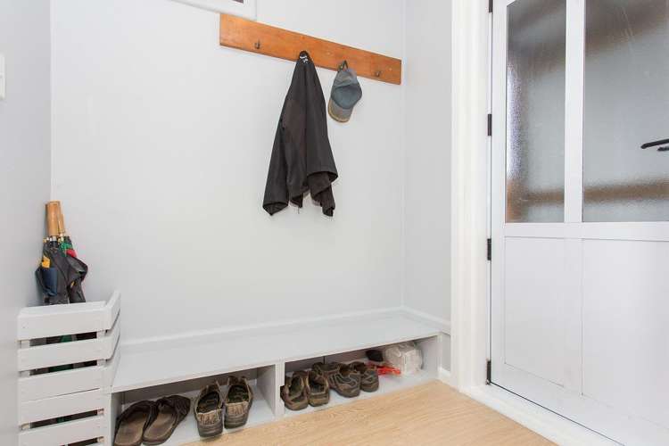 172 Springs Road Hornby_18