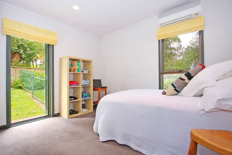 78a Beach Road Mellons Bay_5